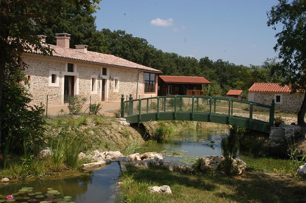 Chalet Domaine De Combe Ramond Veilhes Bagian luar foto