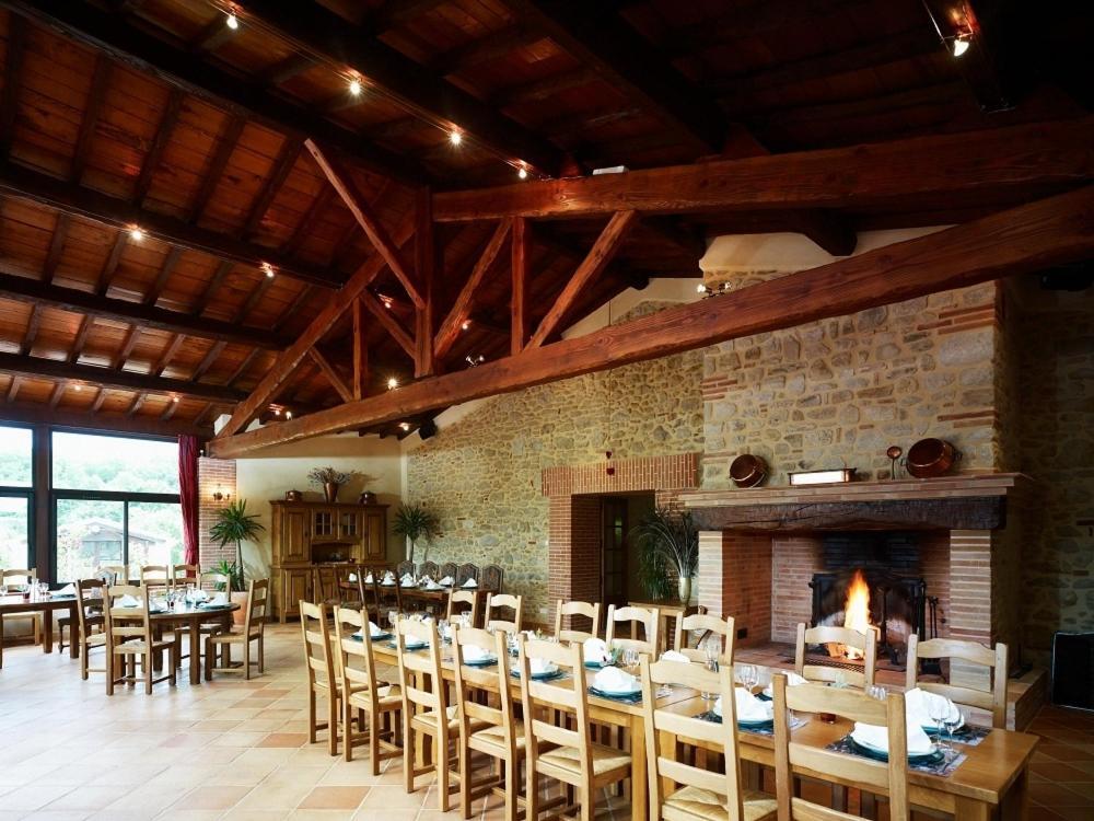 Chalet Domaine De Combe Ramond Veilhes Bagian luar foto